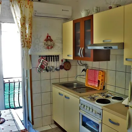 Apartman Soul In Center Split